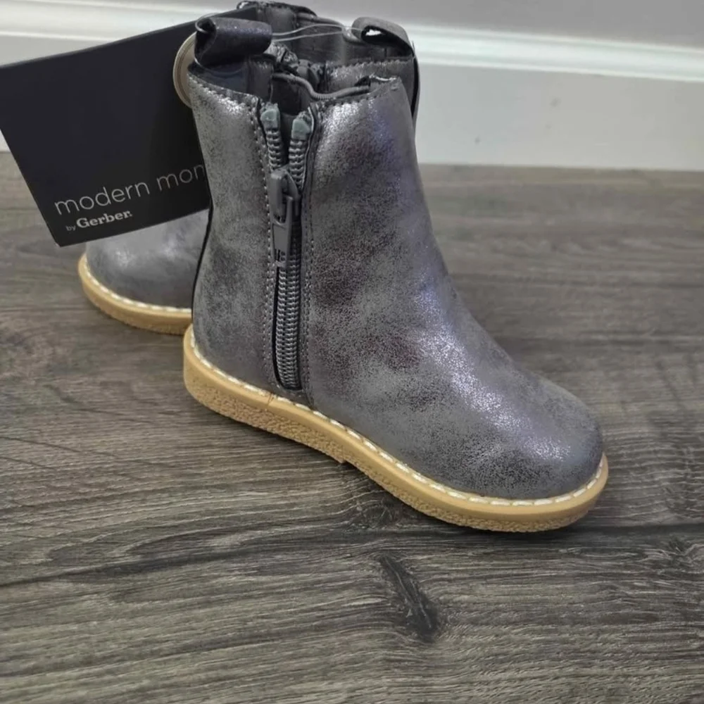 Modern Moments Girls Toddler Boots Size 5 NWT